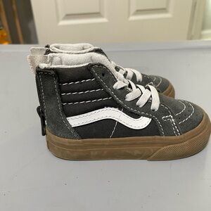 Toddler size 5 vans Sk8-Hi